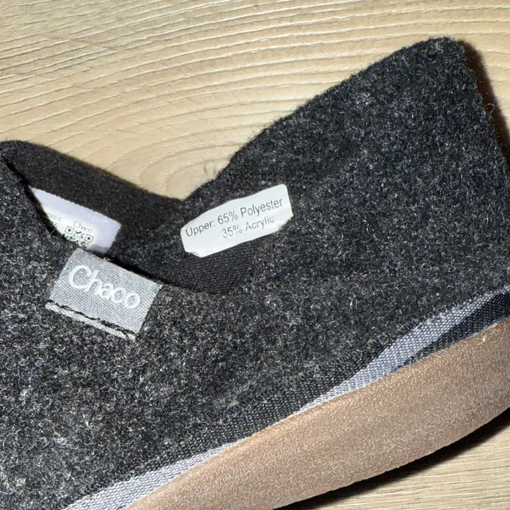 New Chaco Revel Men's Black Shoes, Size 9.5, Bottom Box Included - Picture 9 of 9